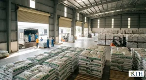 Kho gạo từ thiện giá sỉ tại TPHCM, quy trình đóng gói và vận chuyển chuyên nghiệp.
