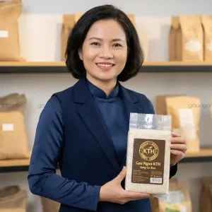 Gạo lứt Séng Cù đóng gói hút chân không thương hiệu Gạo Ngon KTH, đảm bảo chất lượng và nguồn gốc.